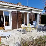 Gæstehus Nausicaa, Maison Avec Joli Jardin Clos Arbore